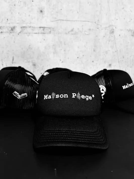 A5555* OCTOBRE ROSE / PINS CAP